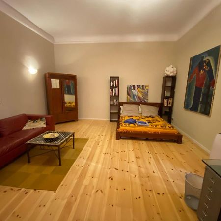 Fewo Gruene Mommsenstrasse - Bei Becker Klingeln Lägenhet Berlin Exteriör bild