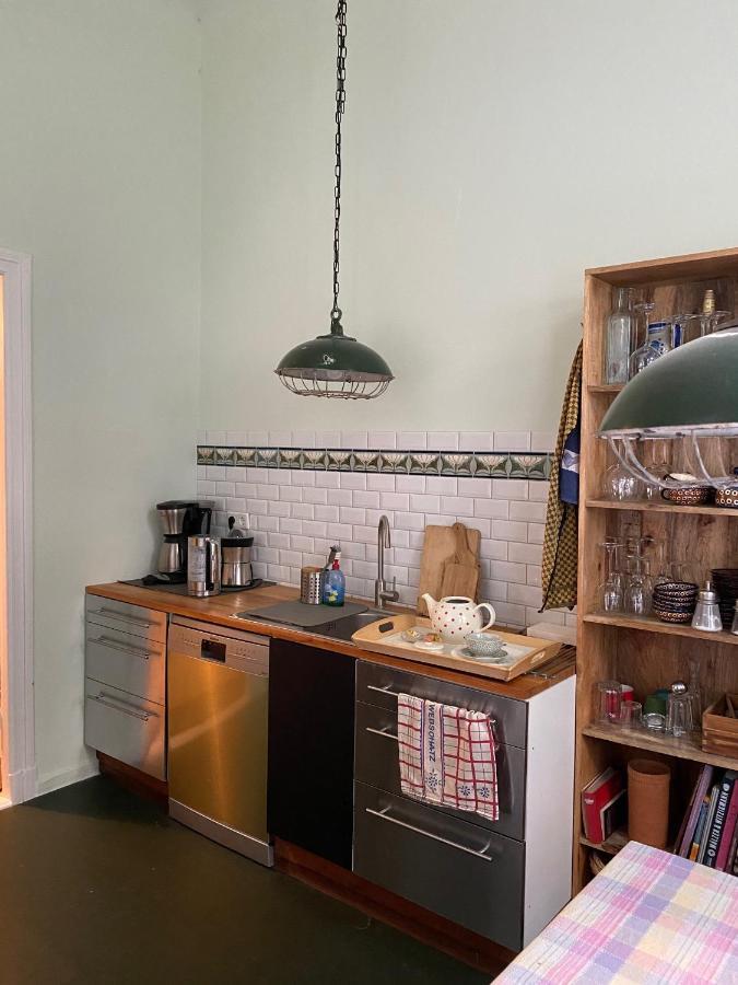 Fewo Gruene Mommsenstrasse - Bei Becker Klingeln Lägenhet Berlin Exteriör bild
